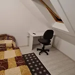 Arató * Pécs