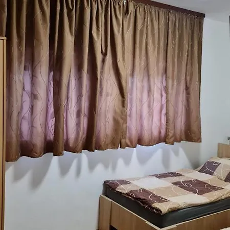 Guest house Arato Vendeghaz *