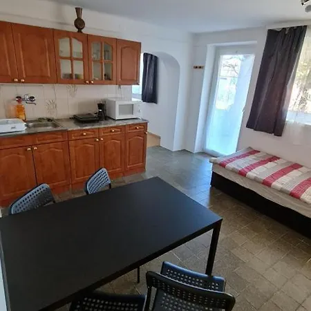 Guest house Arato Vendeghaz