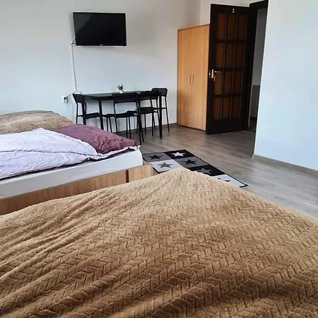 Arató * Pécs