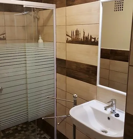 Arato Vendeghaz * Pécs