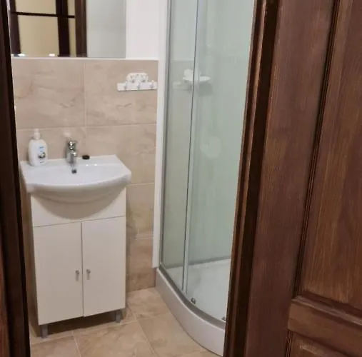 Arato Vendeghaz Pětikostelí